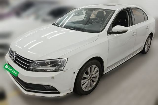 Used Volkswagen Sagitar 2015 230TSI Automatic Comfort Version