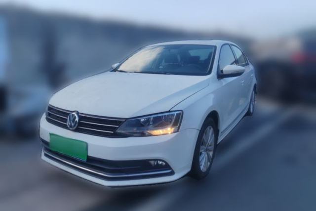 Volkswagen Sagitar 2015 230TSI Automatic Comfort Version usado