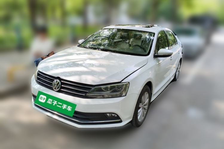 Used Volkswagen Sagitar 2015 1.6L Manual Comfort Model Guazi used car, China used car export, Used car for sale, Used  cars, Cheapest cars for sale