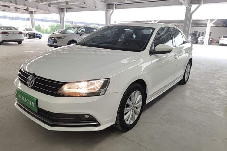 Used Volkswagen Sagitar 2015 1.6L Automatic Comfort Model Guazi used car, China used car export, Used car for sale, Used  cars, Cheapest cars for sale