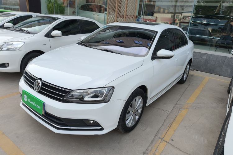 Used Volkswagen Sagitar 2015 230TSI Automatic Comfort Version Guazi used car, China used car export, Used car for sale, Used cars, Cheapest cars for sale