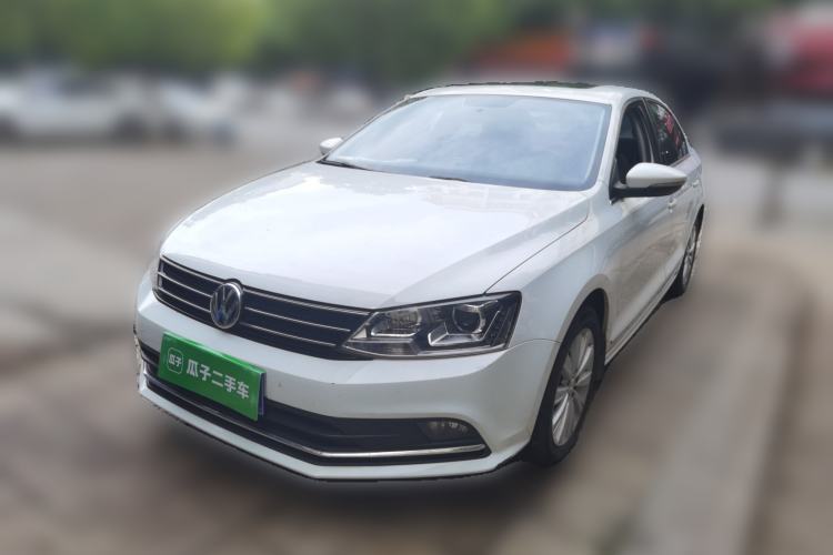 Used Volkswagen Sagitar 2015 230TSI Automatic Comfort Version Guazi used car, China used car export, Used car for sale, Used  cars, Cheapest cars for sale