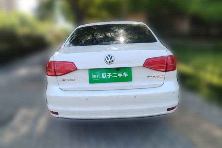 Used Volkswagen Sagitar 2015 1.6L Automatic Comfort Model Rear
