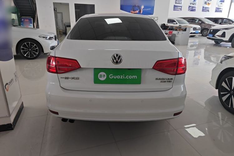 Used Volkswagen Sagitar 2015 230TSI Automatic Comfort Version Rear
