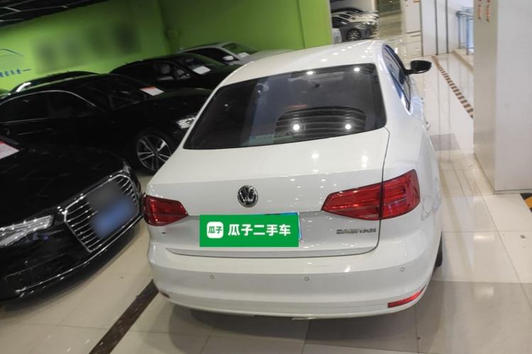 Used Volkswagen Sagitar 2015 1.6L Automatic Comfort Model Rear