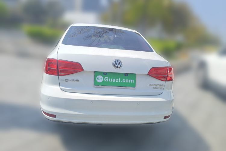 Used Volkswagen Sagitar 2015 230TSI Automatic Luxury Model Rear