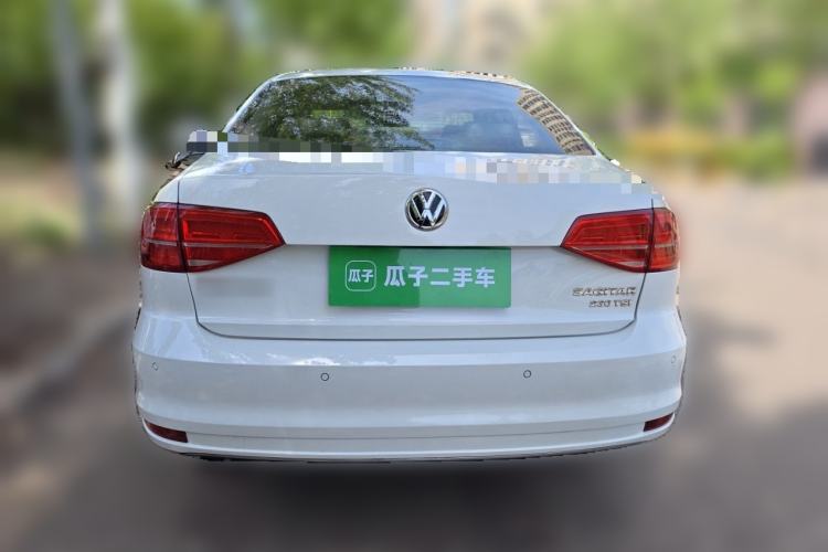 Used Volkswagen Sagitar 2015 230TSI Automatic Luxury Model Rear