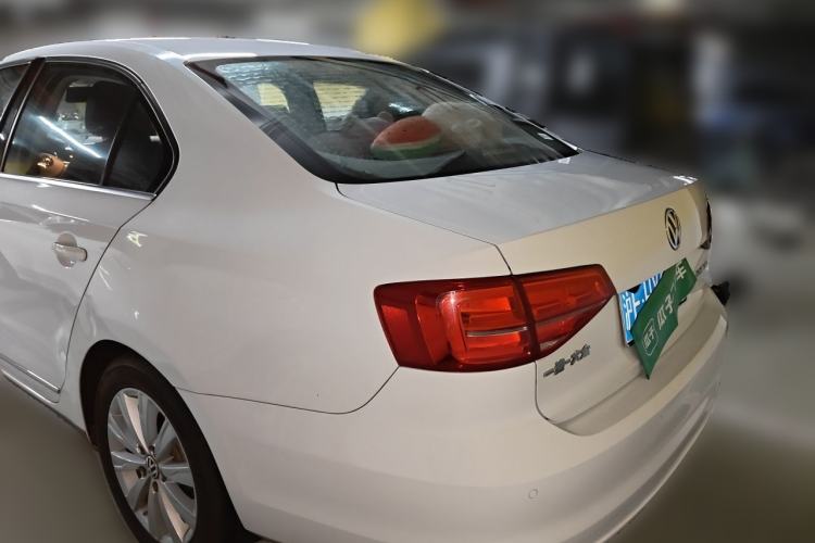Used Volkswagen Sagitar 2015 1.6L Automatic Comfort Model Rear