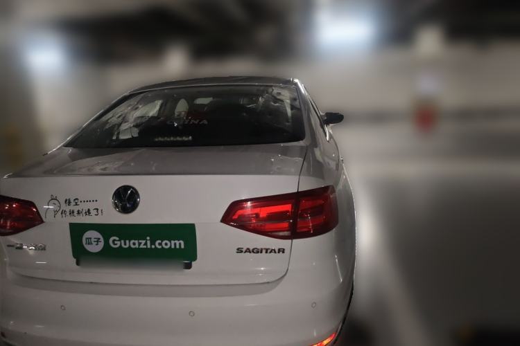 Used Volkswagen Sagitar 2015 1.6L Manual Comfort Model Rear