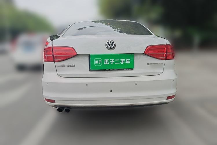 Used Volkswagen Sagitar 2015 230TSI Automatic Luxury Model Rear