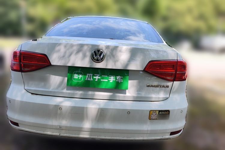 Used Volkswagen Sagitar 2015 1.6L Manual Comfort Model Rear
