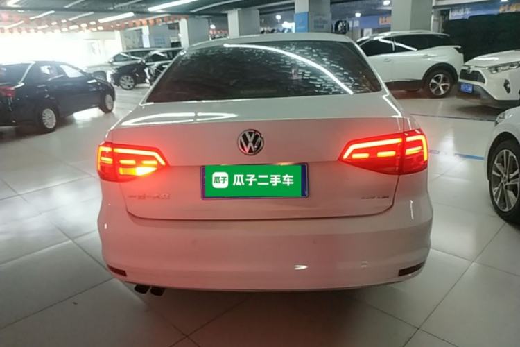 Used Volkswagen Sagitar 2015 230TSI Automatic Comfort Version Rear