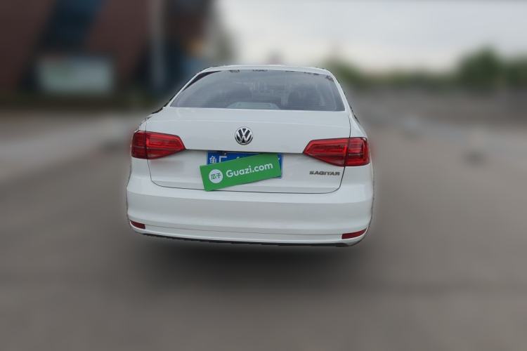 Used Volkswagen Sagitar 2015 1.6L Automatic Fashion Model Rear