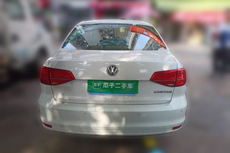 Used Volkswagen Sagitar 2015 1.6L Manual Comfort Model Rear