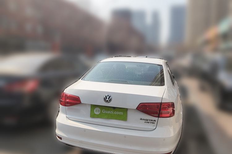 Used Volkswagen Sagitar 2015 230TSI Automatic Luxury Model Rear