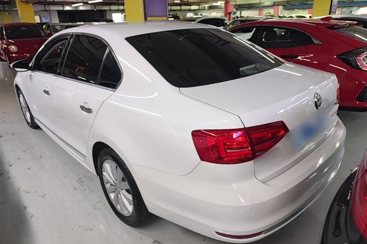 Used Volkswagen Sagitar 2015 1.6L Automatic Comfort Model Rear Left 45 Deg