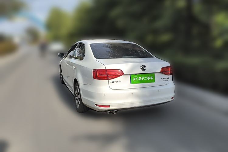 Used Volkswagen Sagitar 2015 230TSI Automatic Comfort Version Rear Left 45 Deg