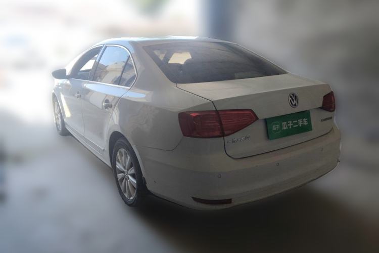 Used Volkswagen Sagitar 2015 1.6L Manual Comfort Model Rear Left 45 Deg