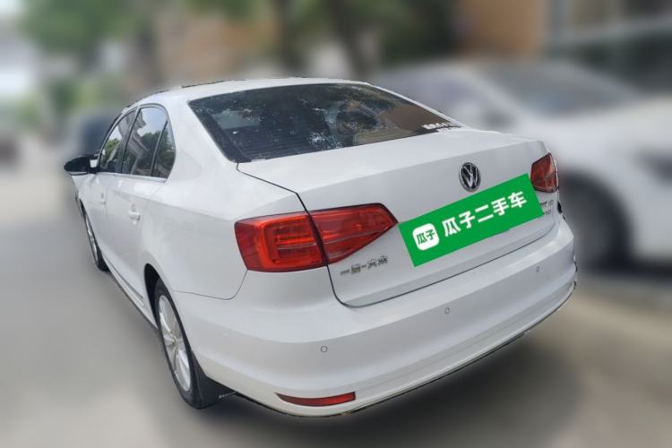 Used Volkswagen Sagitar 2015 230TSI Automatic Comfort Version Rear Left 45 Deg