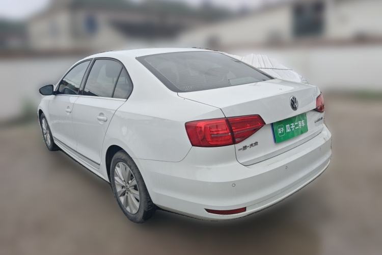 Used Volkswagen Sagitar 2015 1.6L Automatic Comfort Model Rear Left 45 Deg
