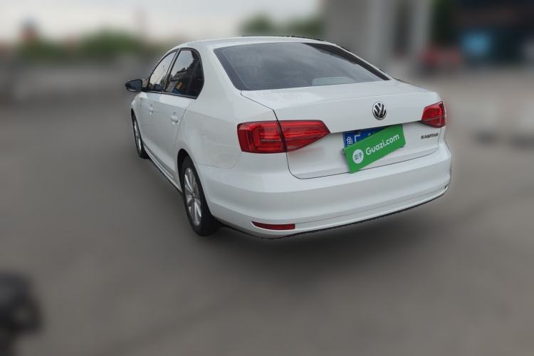Used Volkswagen Sagitar 2015 1.6L Automatic Fashion Model Rear Left 45 Deg