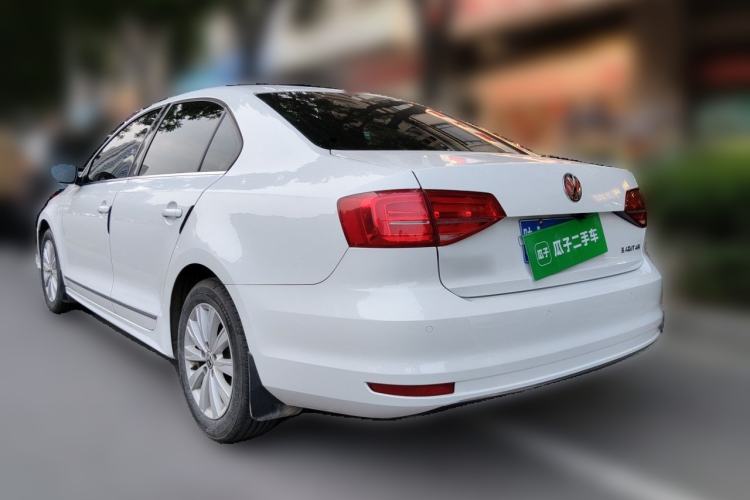 Used Volkswagen Sagitar 2015 1.6L Automatic Comfort Model Rear Left 45 Deg