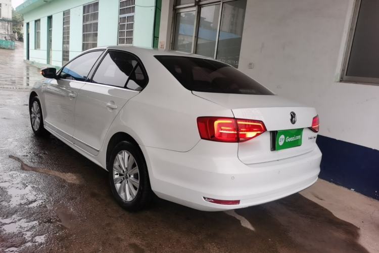Used Volkswagen Sagitar 2015 1.6L Automatic Comfort Model Rear Left 45 Deg