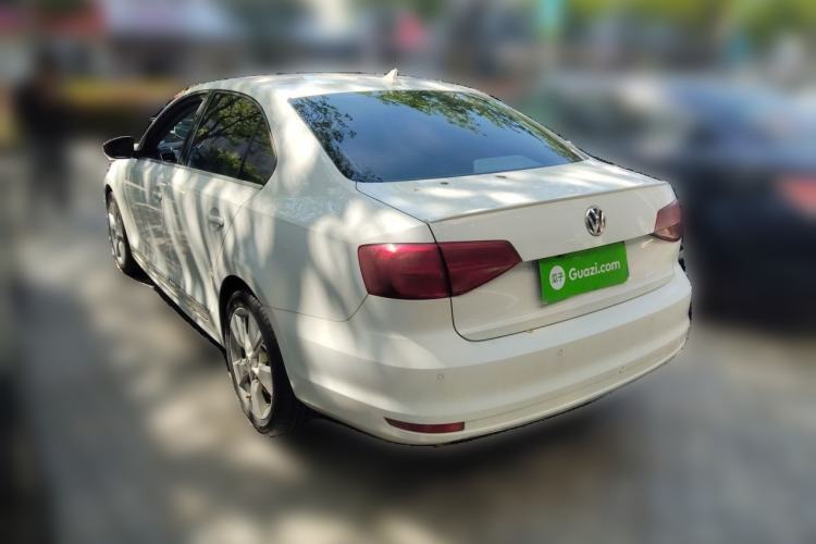 Used Volkswagen Sagitar 2015 230TSI Automatic Comfort Version Rear Left 45 Deg