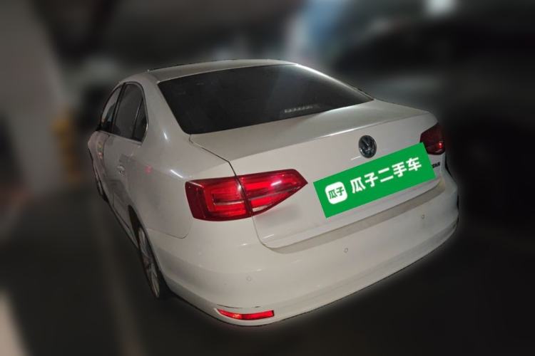 Used Volkswagen Sagitar 2015 1.6L Manual Comfort Model Rear Left 45 Deg