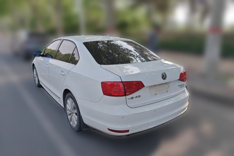 Used Volkswagen Sagitar 2015 230TSI Automatic Comfort Version Rear Left 45 Deg