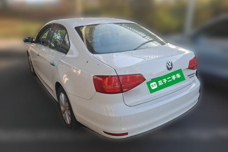 Used Volkswagen Sagitar 2015 230TSI Automatic Comfort Version Rear Left 45 Deg