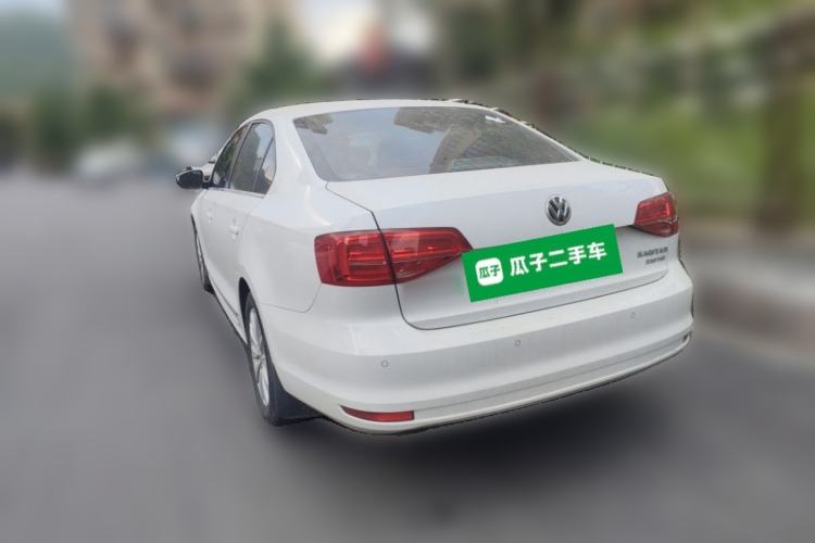 Used Volkswagen Sagitar 2015 230TSI Manual Comfort Version Rear Left 45 Deg