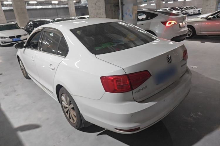 Used Volkswagen Sagitar 2015 1.6L Automatic Comfort Model Rear Left 45 Deg