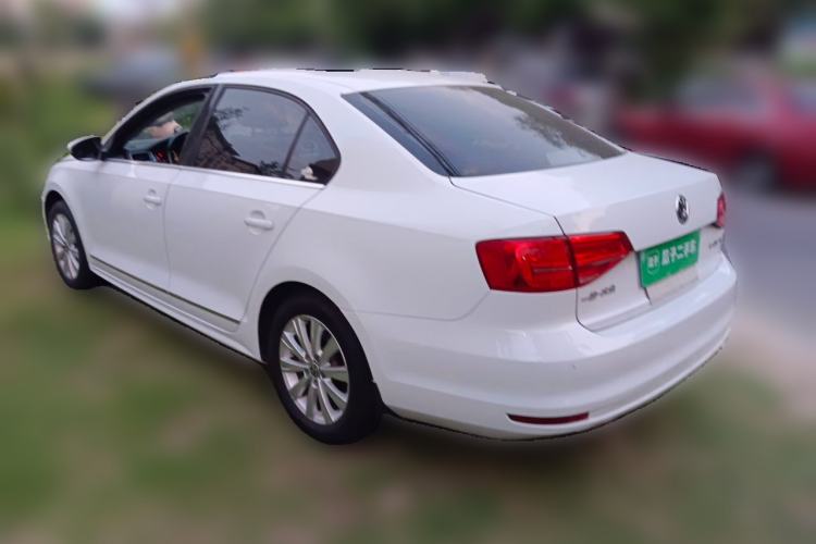 Used Volkswagen Sagitar 2015 1.6L Manual Comfort Model Rear Left 45 Deg