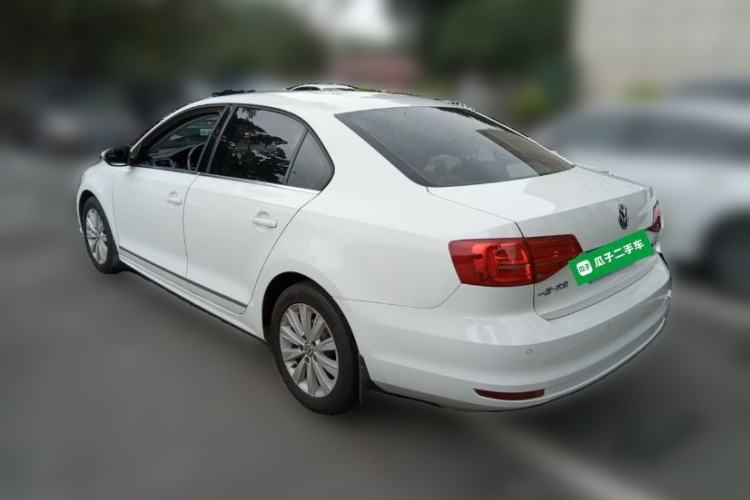 Used Volkswagen Sagitar 2015 1.6L Automatic Comfort Model Rear Left 45 Deg