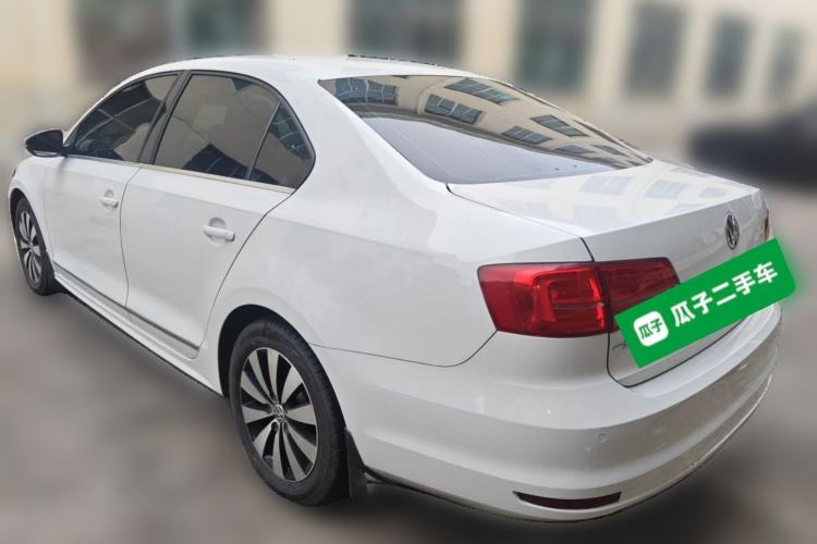 Used Volkswagen Sagitar 2015 230TSI Automatic Luxury Model Rear Left 45 Deg