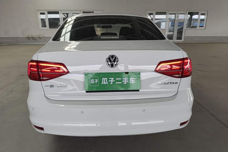 Used Volkswagen Sagitar 2015 1.6L Automatic Comfort Model Rear