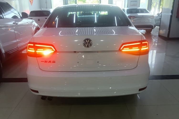 Used Volkswagen Sagitar 2015 230TSI Automatic Comfort Version Rear