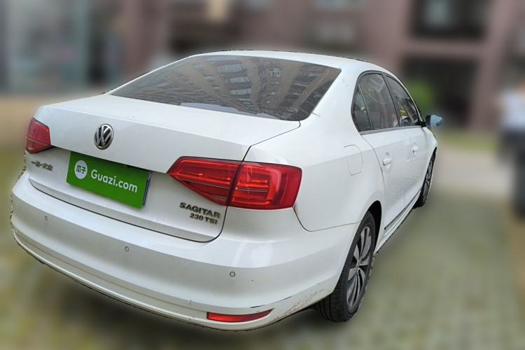 Used Volkswagen Sagitar 2015 230TSI Automatic Luxury Model Rear Right 45 Deg