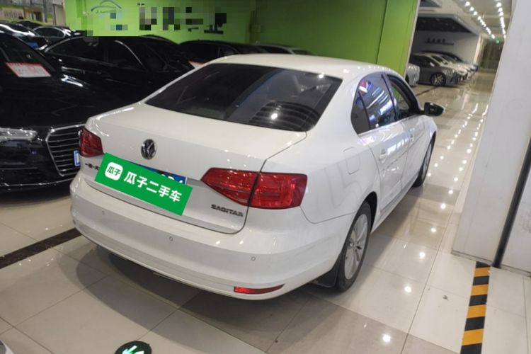 Used Volkswagen Sagitar 2015 1.6L Automatic Comfort Model Rear Right 45 Deg