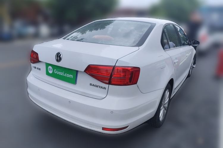 Used Volkswagen Sagitar 2015 1.6L Automatic Comfort Model Rear Right 45 Deg