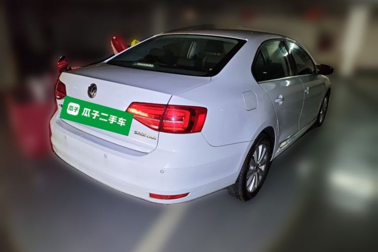 Used Volkswagen Sagitar 2015 1.6L Automatic Comfort Model Rear Right 45 Deg