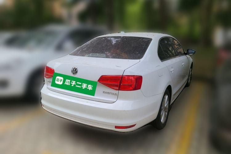 Used Volkswagen Sagitar 2015 1.6L Manual Fashion Edition Rear Right 45 Deg