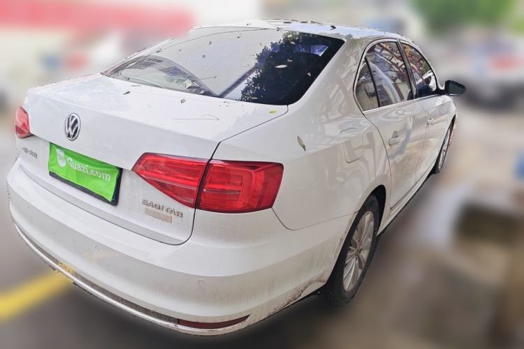 Used Volkswagen Sagitar 2015 1.6L Manual Comfort Model Rear Right 45 Deg