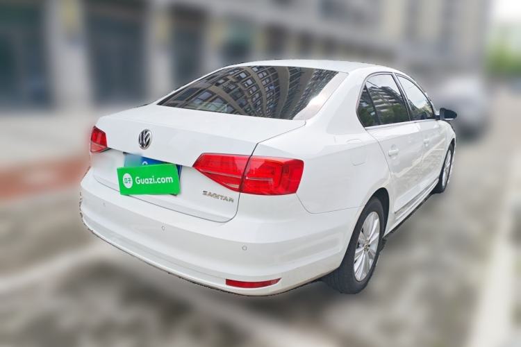Used Volkswagen Sagitar 2015 1.6L Automatic Comfort Model Rear Right 45 Deg