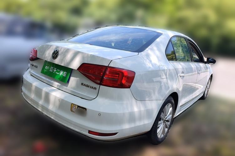 Used Volkswagen Sagitar 2015 1.6L Manual Comfort Model Rear Right 45 Deg