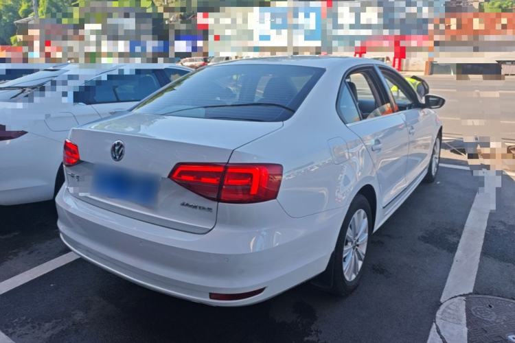 Used Volkswagen Sagitar 2015 1.6L Automatic Comfort Model Rear Right 45 Deg