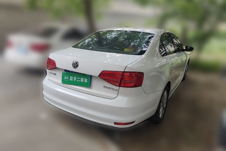 Used Volkswagen Sagitar 2015 1.6L Manual Comfort Model Rear Right 45 Deg