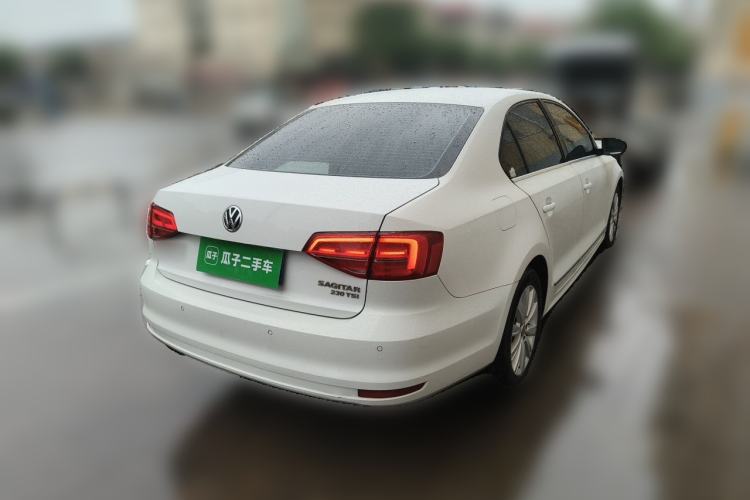 Used Volkswagen Sagitar 2015 230TSI Automatic Comfort Version Rear Right 45 Deg