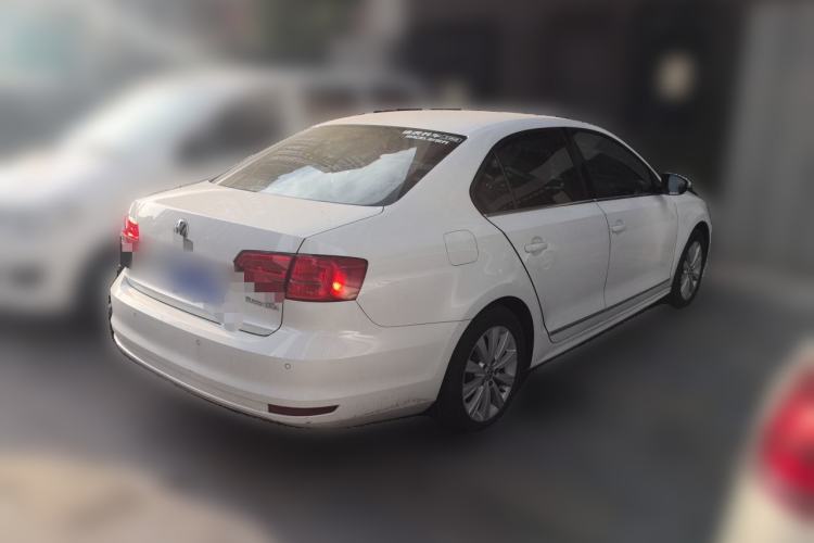 Used Volkswagen Sagitar 2015 1.6L Automatic Comfort Model Rear Right 45 Deg